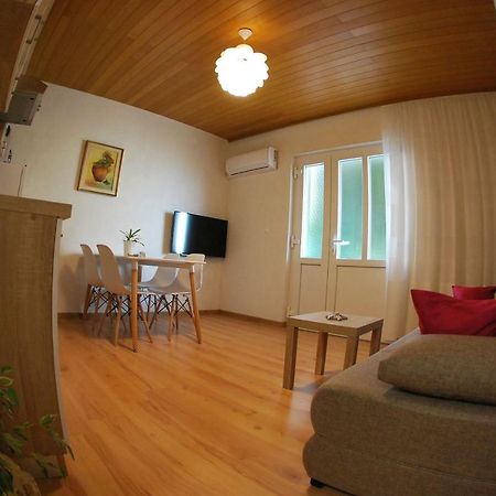 Apartman Ruzica Макарска Екстериор снимка