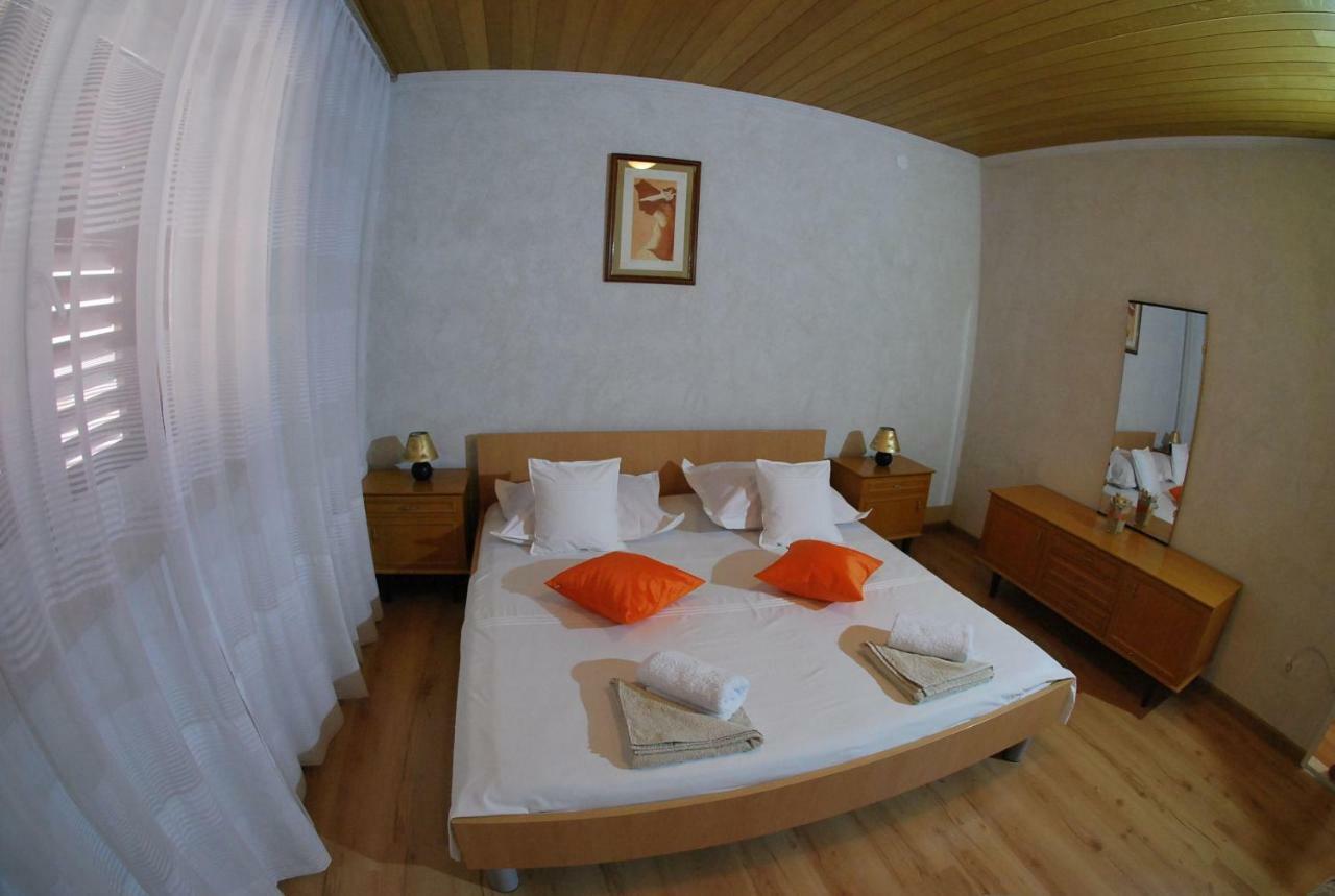Apartman Ruzica Макарска Екстериор снимка