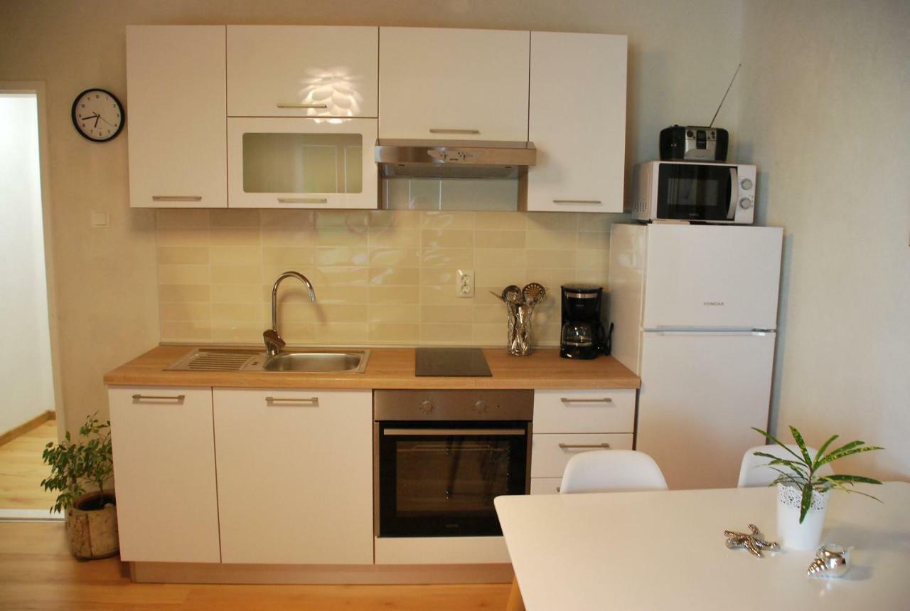 Apartman Ruzica Макарска Екстериор снимка