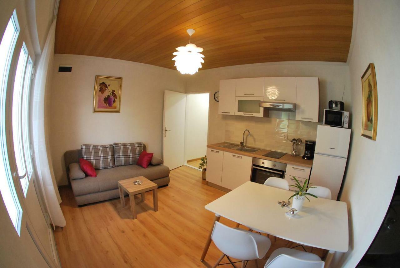 Apartman Ruzica Макарска Екстериор снимка